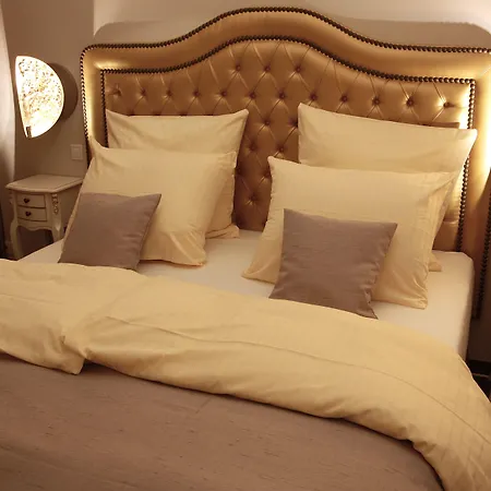 Mr.& Mrs. President アパート *