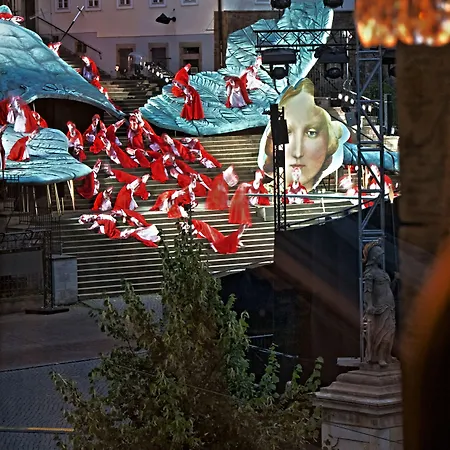 Mr.& Mrs. President アパート エアフルト