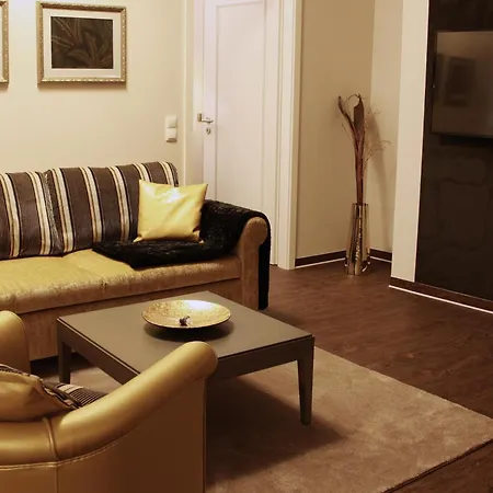 Mr.& Mrs. President * エアフルト