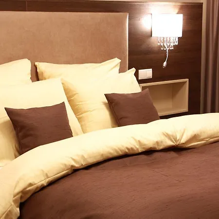 Mr.& Mrs. President アパート エアフルト