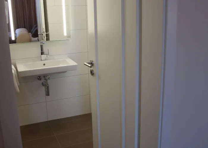 Daire Mr.& Mrs. President *