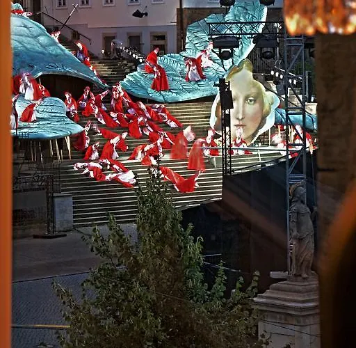 Mr.& Mrs. President *